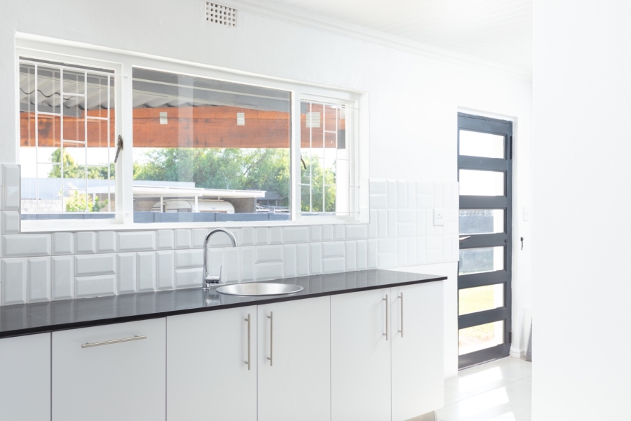 2 Bedroom Property for Sale in Velddrif Western Cape